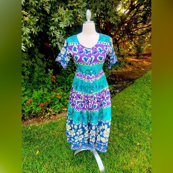 Floral Blue and Purple Midi Dress - Picture 4 of 6